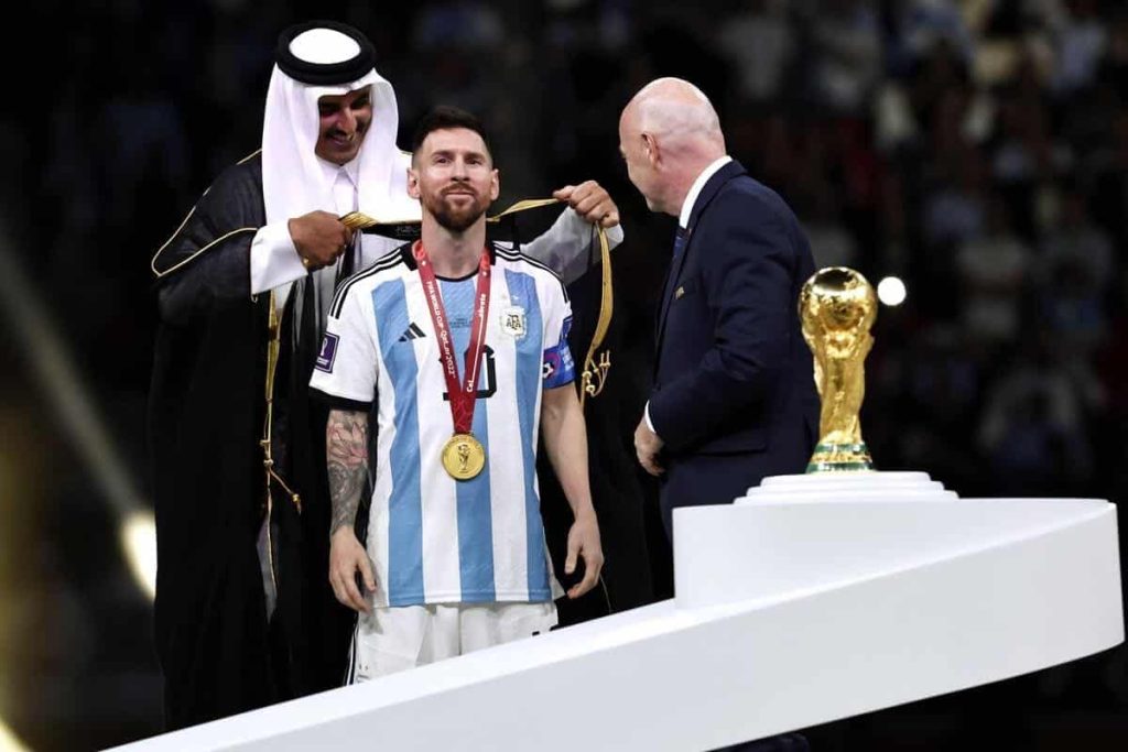 Messi’s Lone Battle: The Race Against Time for Argentina’s World Cu… Messi training alone as Argentina star in race against time to make World Cup