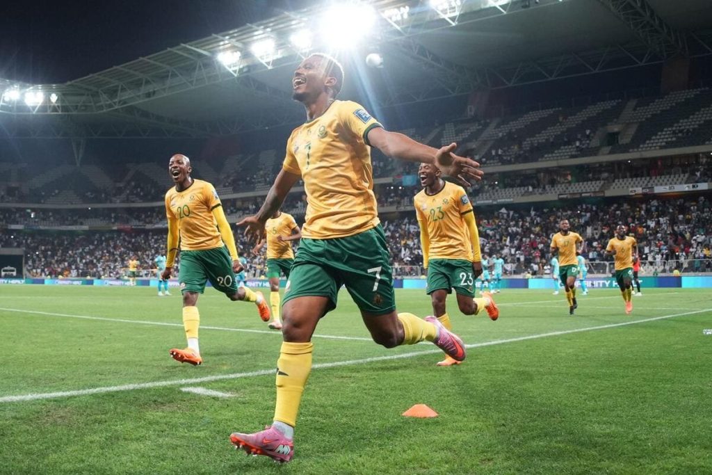 South Africa and Mexico rue red cards in fiesty World Cup opener