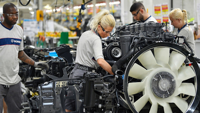 Vw’s Billion Engines: VW’s $10 Billion Engines: Sealed Bids To Aver… VW resorts to sealed bids to avoid conflicts in $10bn engines sale