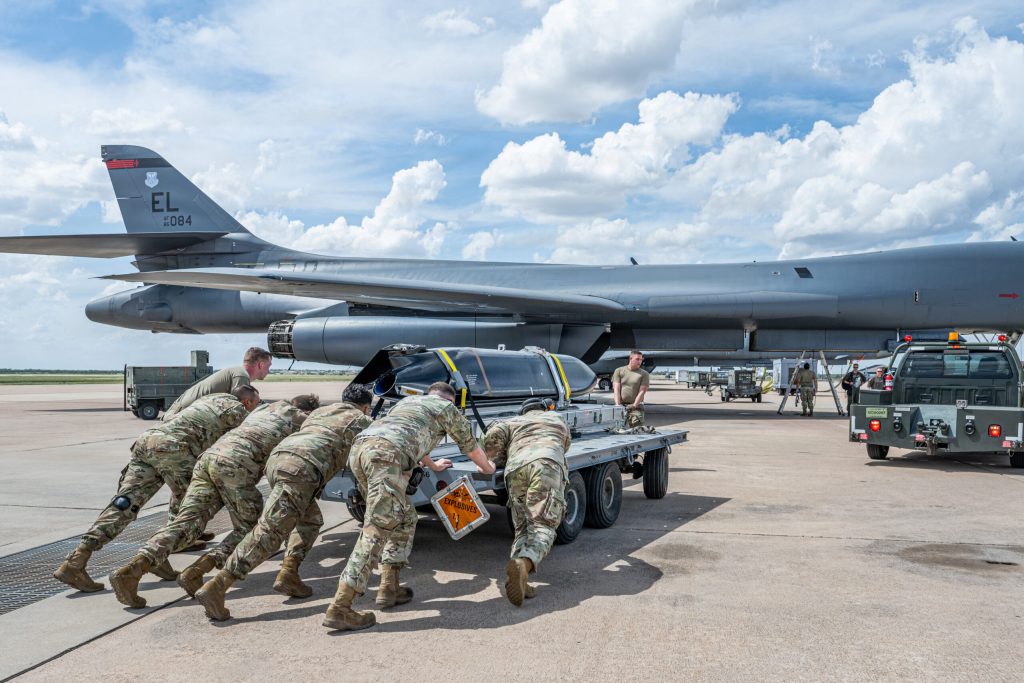 Space Forces Association: B-1B Lancer: LRASM Integration Unlocks Ne… LRASM Clears Integration Milestone for Use on the B-1B