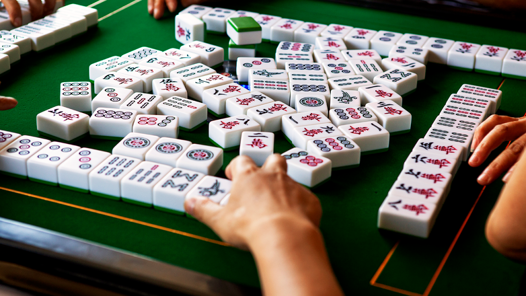 Mahjong tournaments are drawing Gen Z away from screens for community
