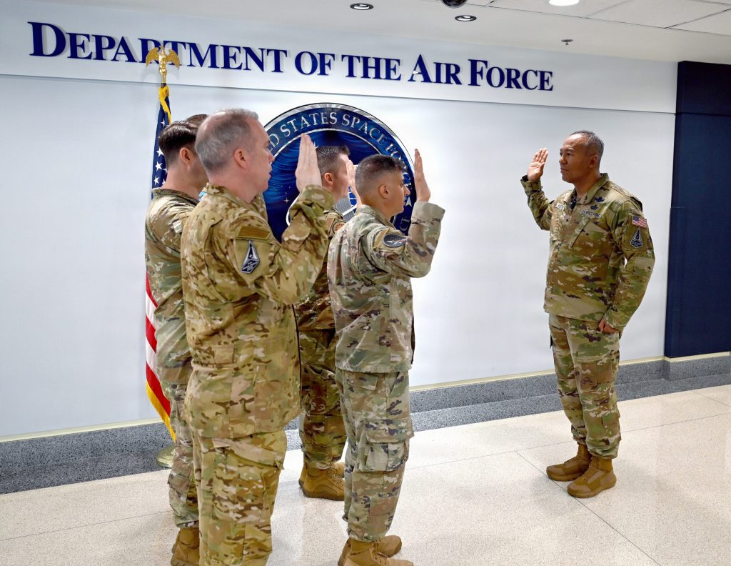 Reservists Swear In as Space Force’s First Part-Time Guardians