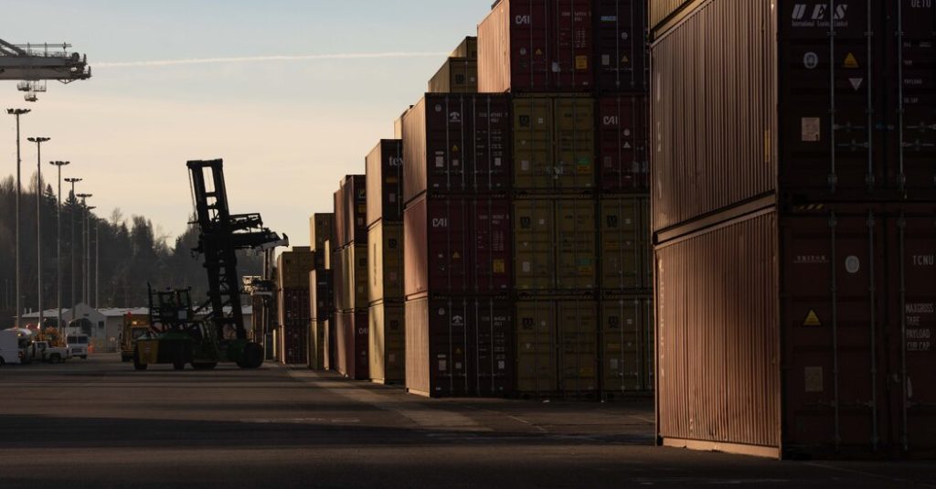 U.S. Trade Deficit Widens in May
