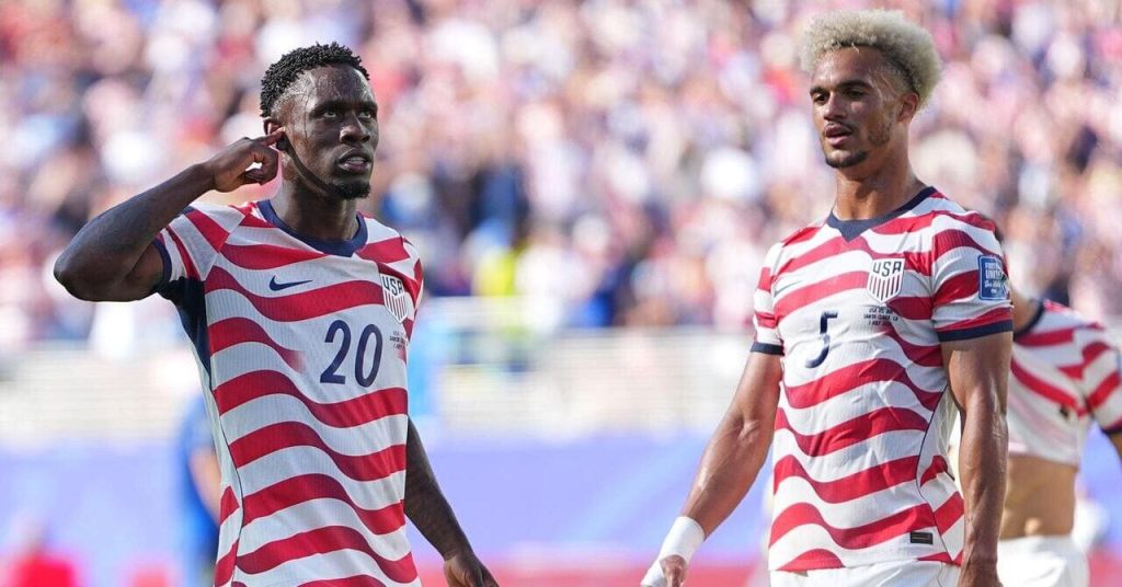 United States 2-0 Bosnia-Herzegovina: 10-men co-hosts progress despite Balogun red