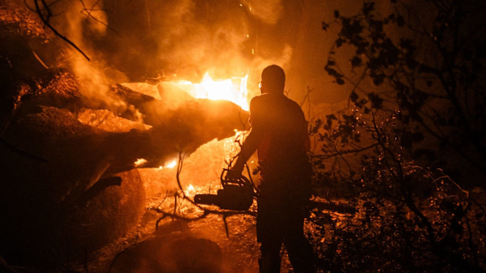 Cities Under Siege: Deadly Wildfires Engulf Southern France & Spain ‘Violent’ wildfires rage close to French and Spanish cities
