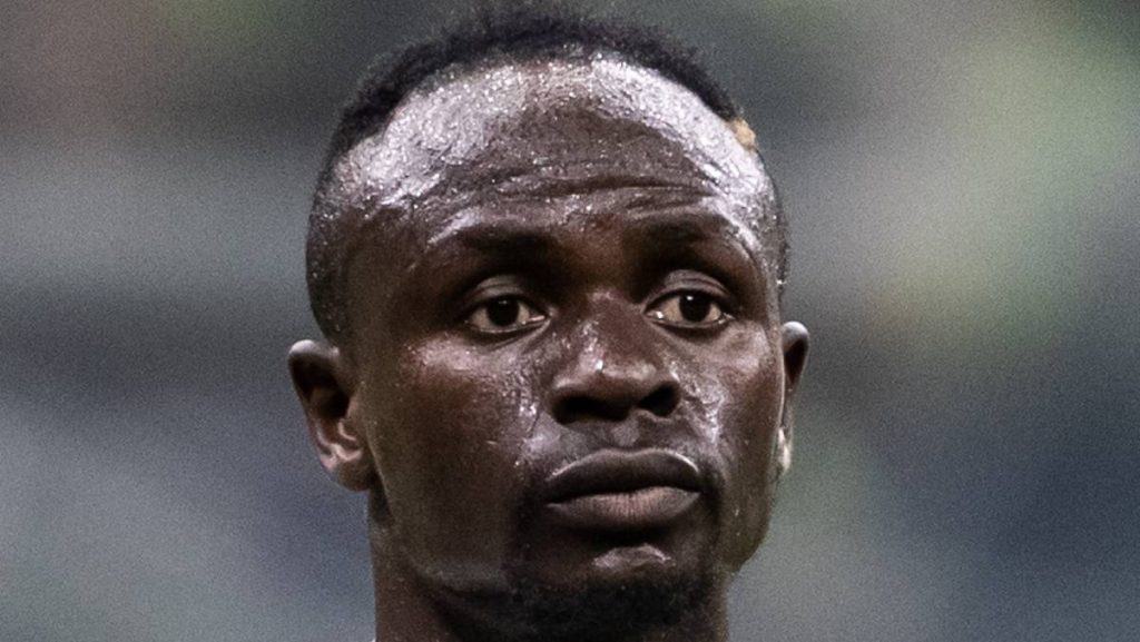 Al Ettifaq 2-3 Al Nassr: Ronaldo returns to starting line-up as Mane finds magic winner