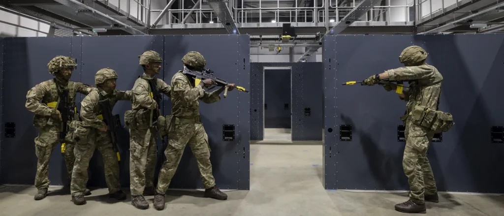 Urban Battleground: British Army Bomb Disposal’s Extreme Combat Training British Army EOD troops train for urban combat