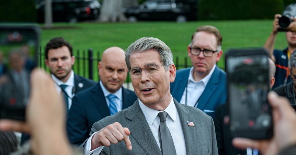 Treasury Turns to Interventionist Tactics to Lower Interest Rates