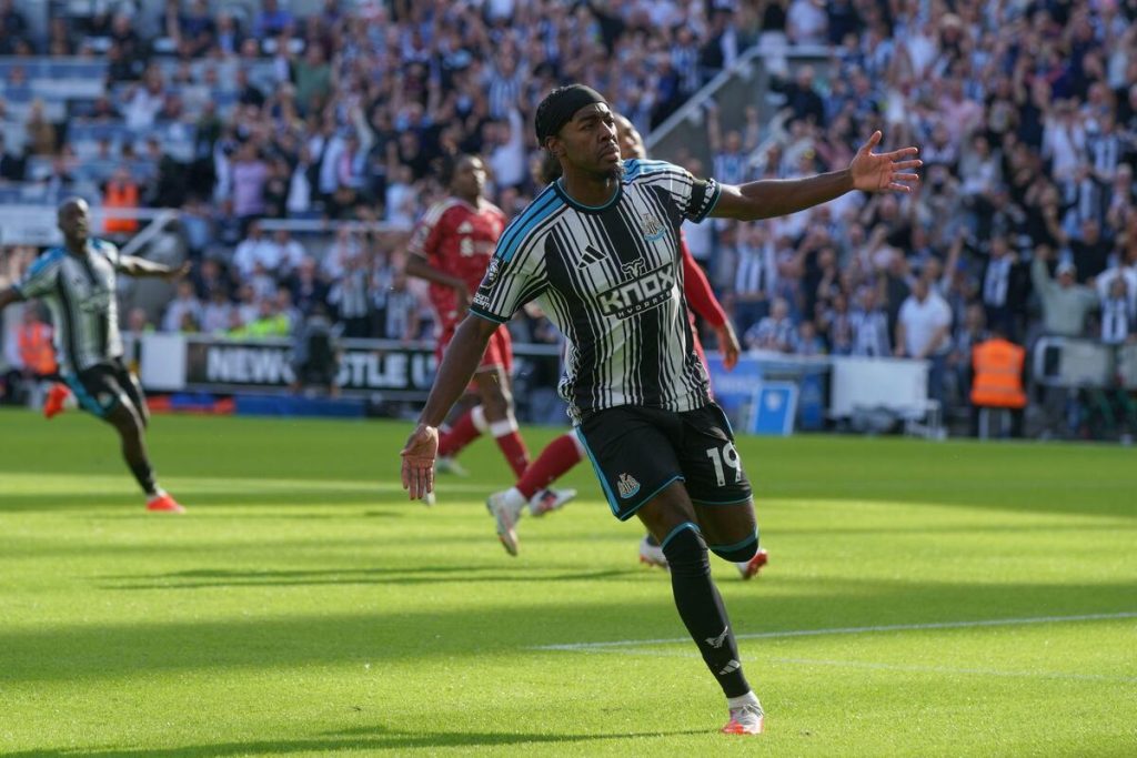 Elanga’s Shockwave Opener: Newcastle Stuns Liverpool with Stunning Goal (Video) WATCH: Elanga breaks deadlock for Newcastle against Liverpool