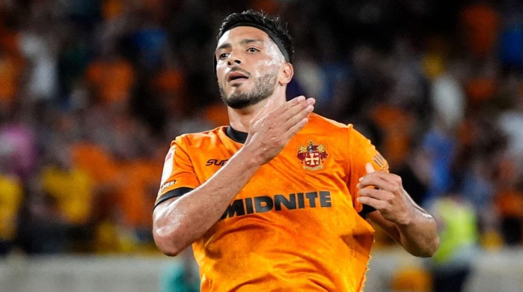 Wolves 2-2 Blackburn: Report, result and goals as late Jimenez penalty saves hosts' blushes in Championship opener