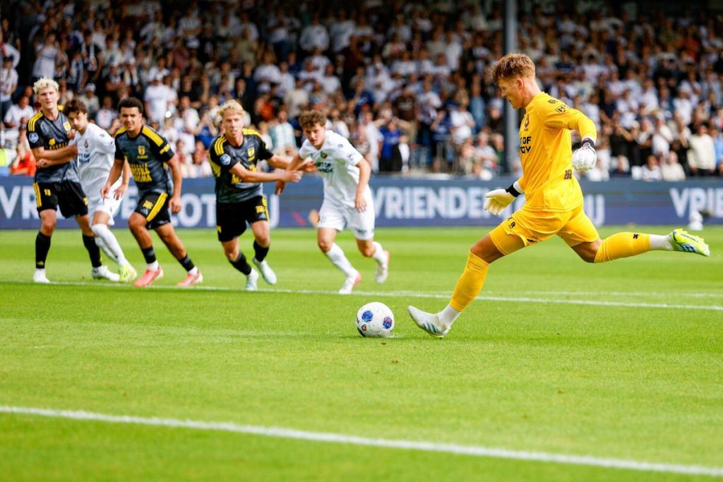 The Impossible Brace: Goalkeeper Scores Twice in Eredivisie Thriller Goalkeeper scores twice in Dutch top flight to rescue point