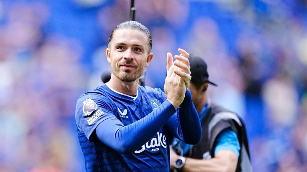 'Club decision' to drop Grealish says Moyes as Everton march on
