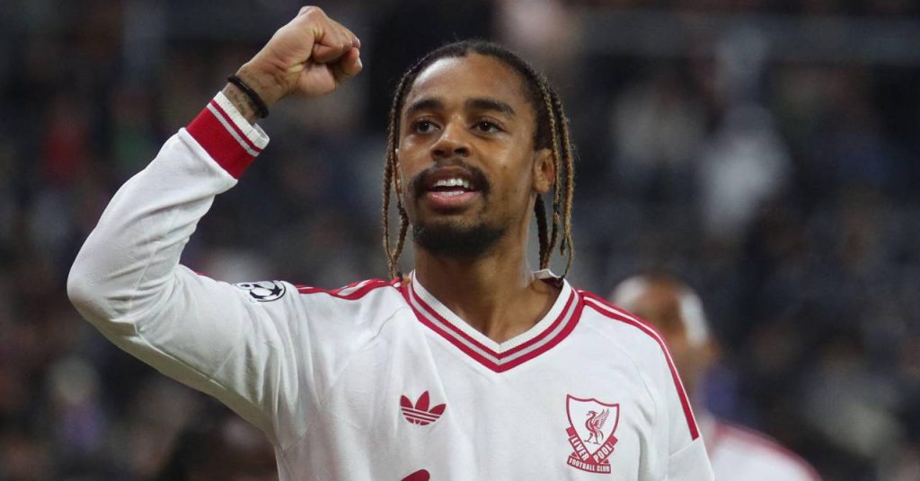 Liverpool v Chelsea: Commentary, update, goals and stats