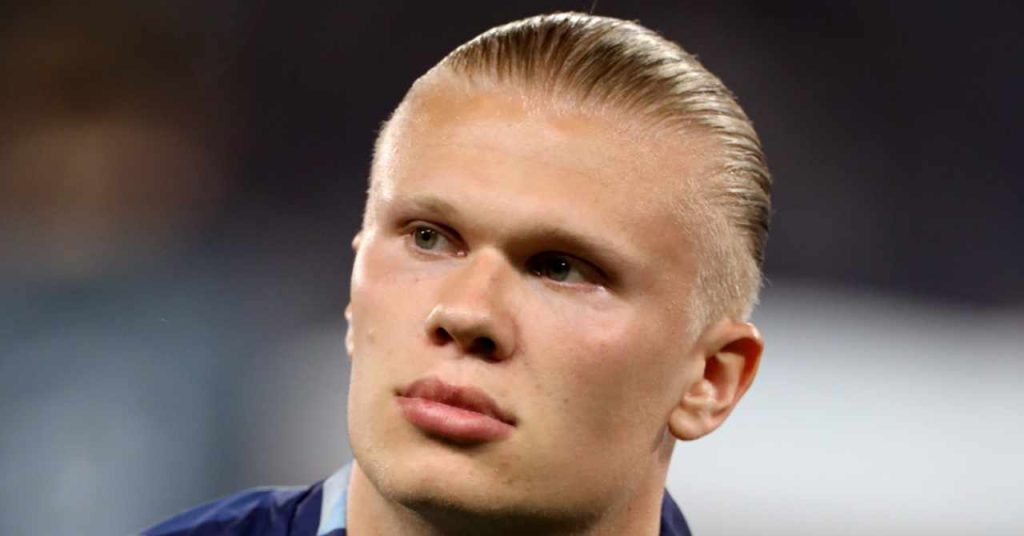 Haaland’s Unseen Battle: Man City Star Flees Fatigue on Secret Mini-Break Manchester City star Haaland not injured but fatigued as he jets away for mini-break
