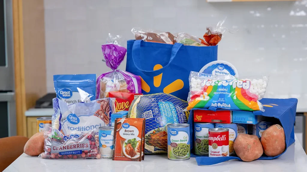 Walmart’s $35 Holiday Meal: Feed 10 for $3.50 Per Person. The Secret Revealed! Walmart's $35 holiday meal basket feeds 10 for $3.50 per person